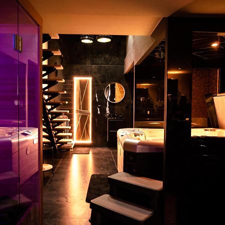 Douceur Du Charme - Love-Room A Charmes Entre Epinal Et Nancy Bagian luar foto