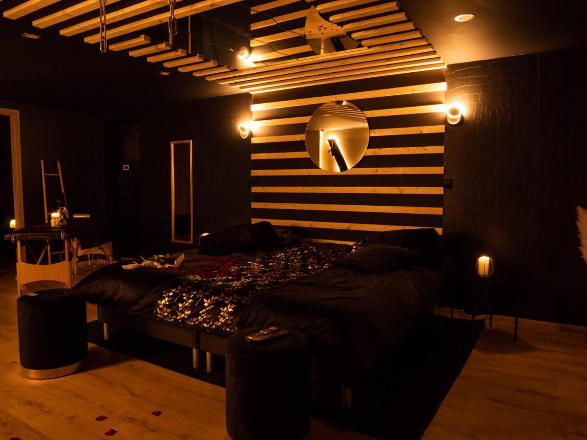 Douceur Du Charme - Love-Room A Charmes Entre Epinal Et Nancy Bagian luar foto